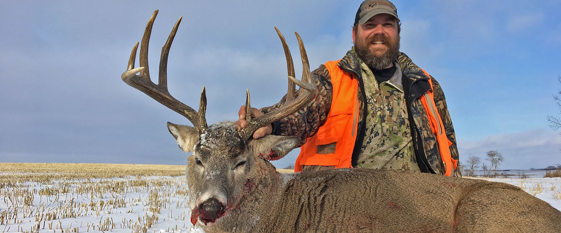 Manitoba Whitetail Hunts Michitoba Outfitting